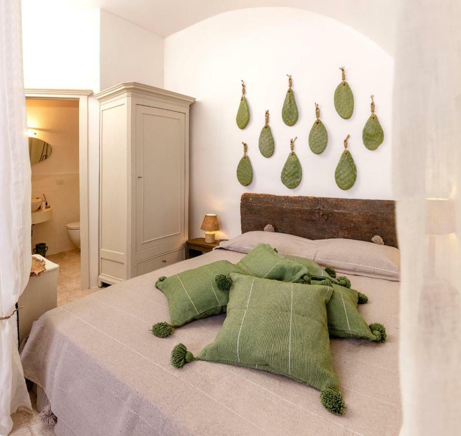 Alesia Luxury Suite 奥斯图尼 外观 照片